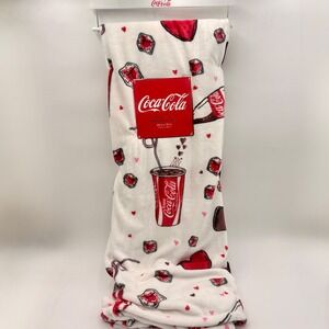 Coca Cola Velvet Soft Throw Blanket White Red Heart Drink Design Valentine's day